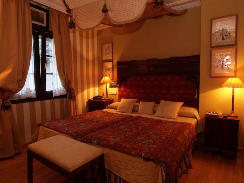 Hotel Almud