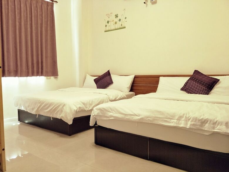 Bed & Breakfast Lu He Feng Homestay