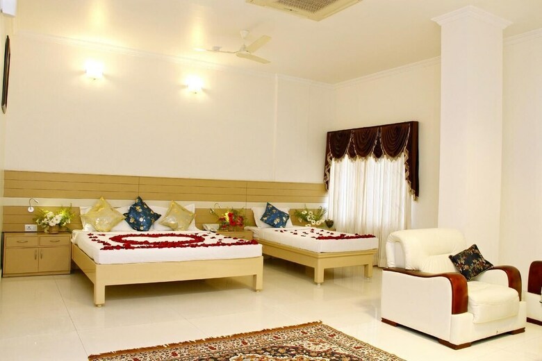 Hotel Dsf Grand Plazas