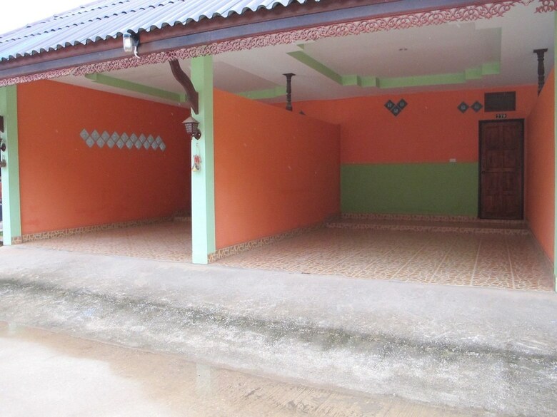 Hotel Buachompoo Resort Suratthani