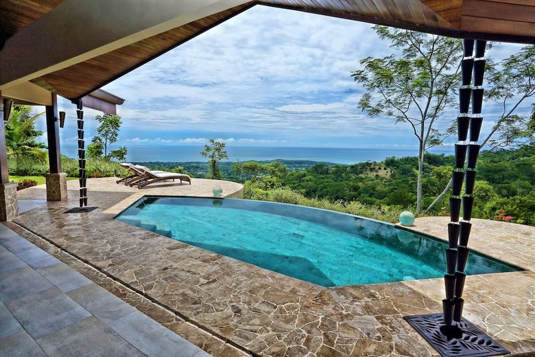Hotel Golden Pineapple Villas