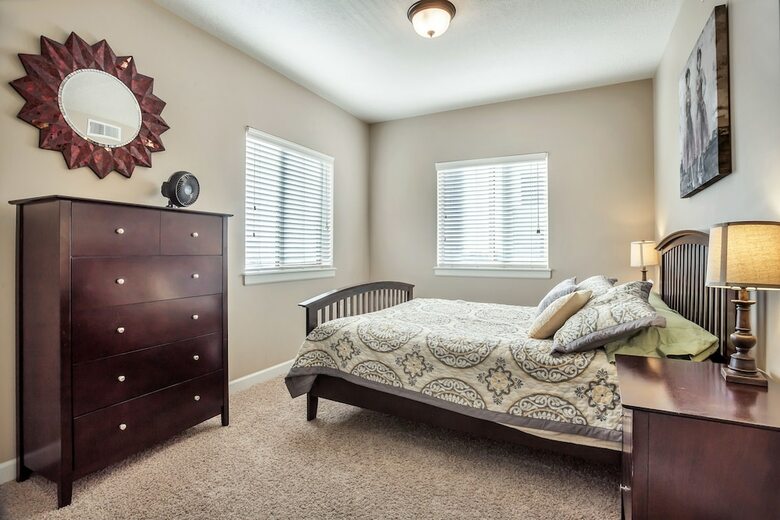 Downtown Condo By The Convention Center