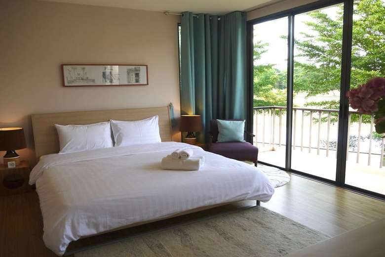 Aparthotel Palm Crescent Huahin Resort