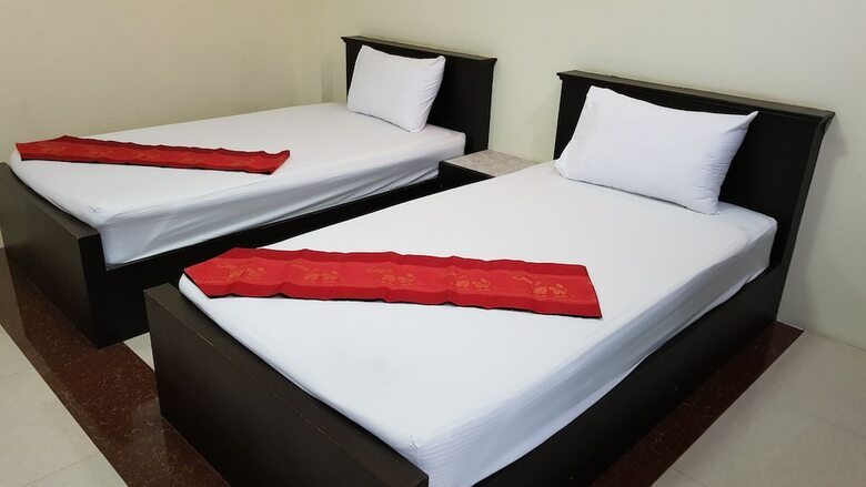 Hotel Choktipparat Place