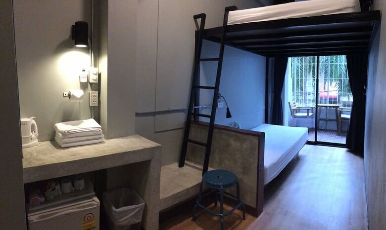 Hostal Cloudy Hostel