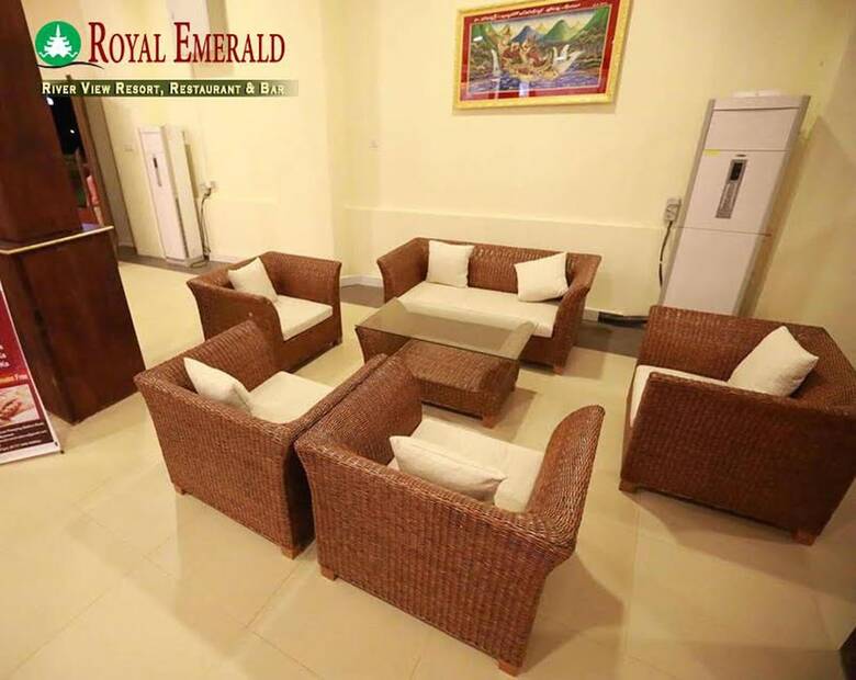 Hotel Royal Emerald River View Resort