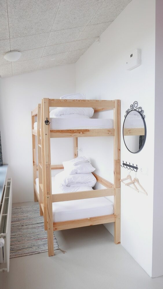 Hostal Snotra Hostel