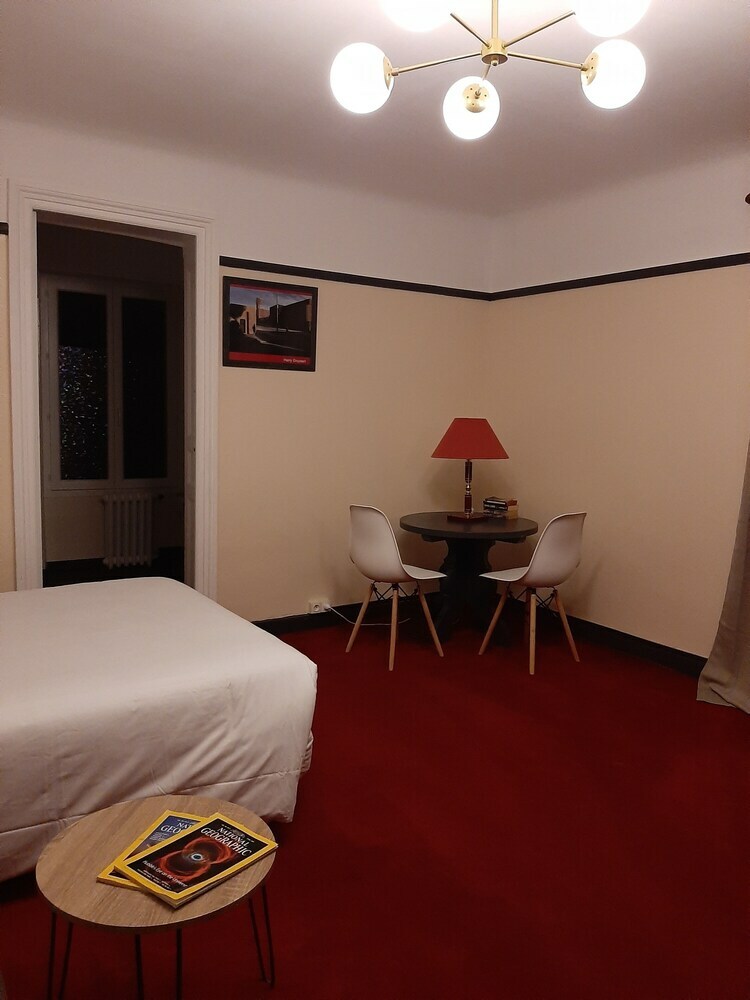 Hotel H�tel Saint Charles
