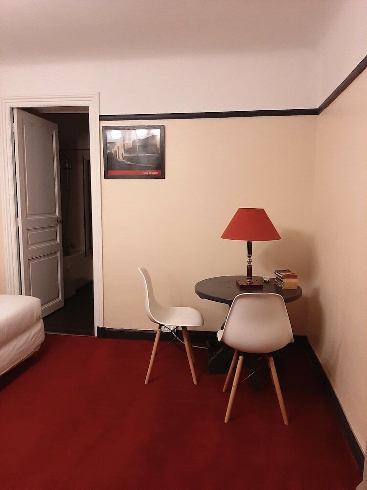 Hotel H�tel Saint Charles