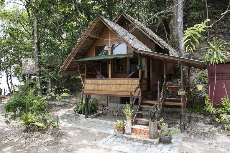 Hotel Sabai Corner Bungalows