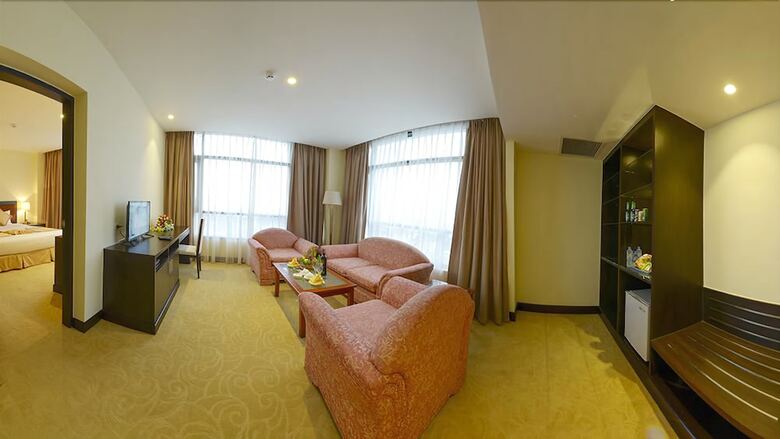 Red River View Hotel