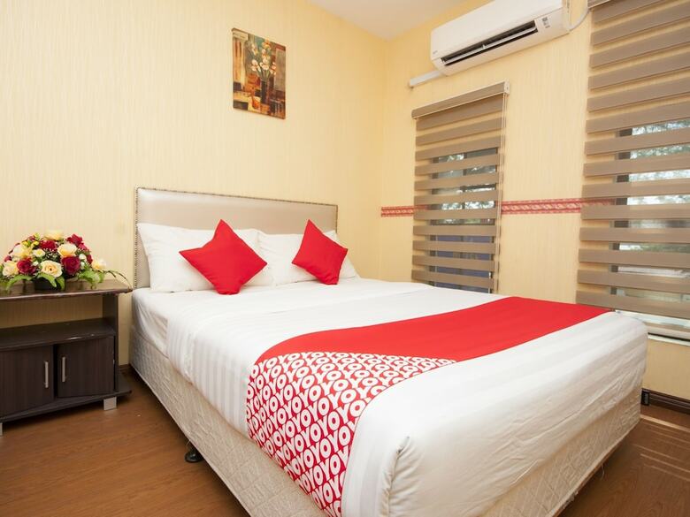 Oyo 881 Bintang Square Hotel