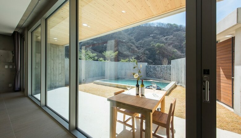 Pension Heritis Poolvilla