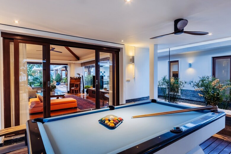 5 Bedroom Beach Front Villa Lotus
