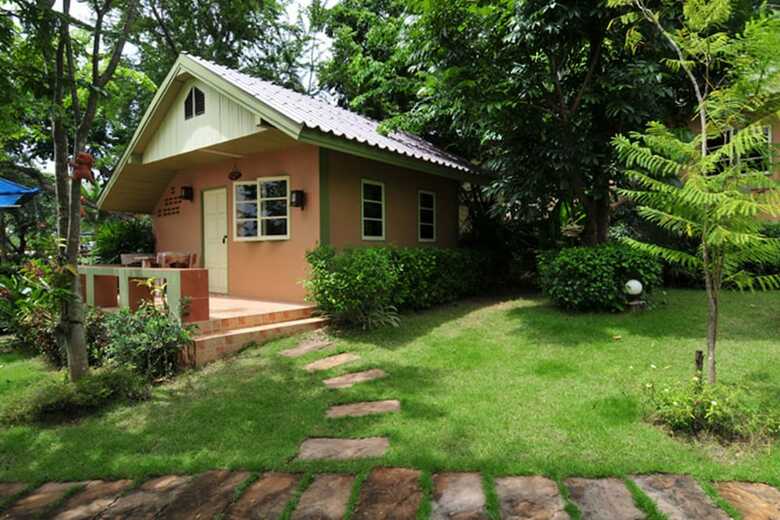 Hotel Baan Suan Rojjana