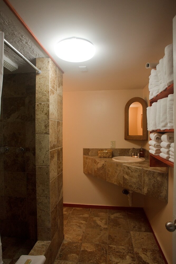 Hotel Kilauea Hospitality Group