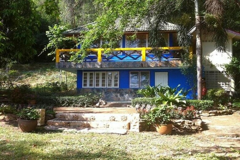 Hotel Khrue Wan Resort