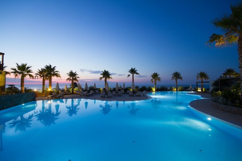 Hotel Ikaros Beach Resort & Spa