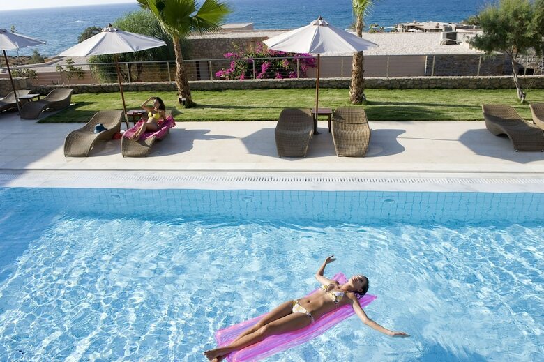 Hotel Ikaros Beach Resort & Spa