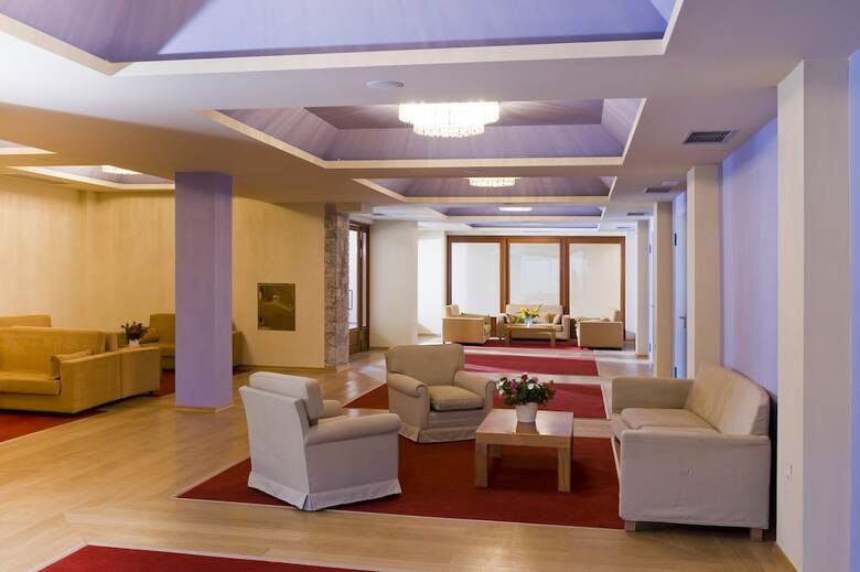 Hotel Ikaros Beach Resort & Spa