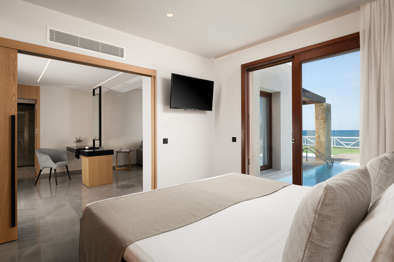 Hotel Ikaros Beach Resort & Spa