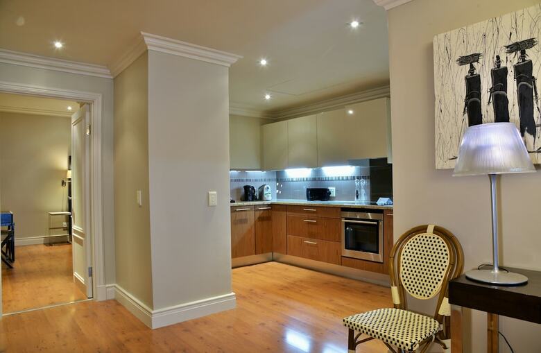 Hotel Cape Royale Luxury Suites