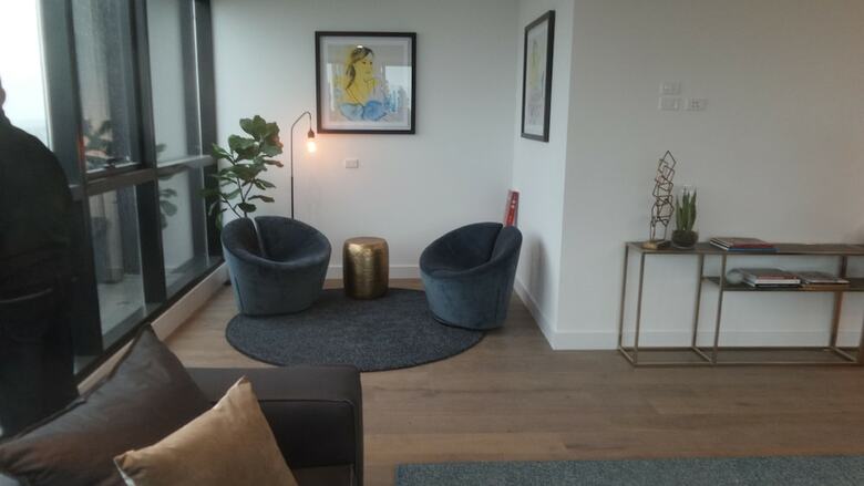 Whitehorse Towers Self Service Apartment