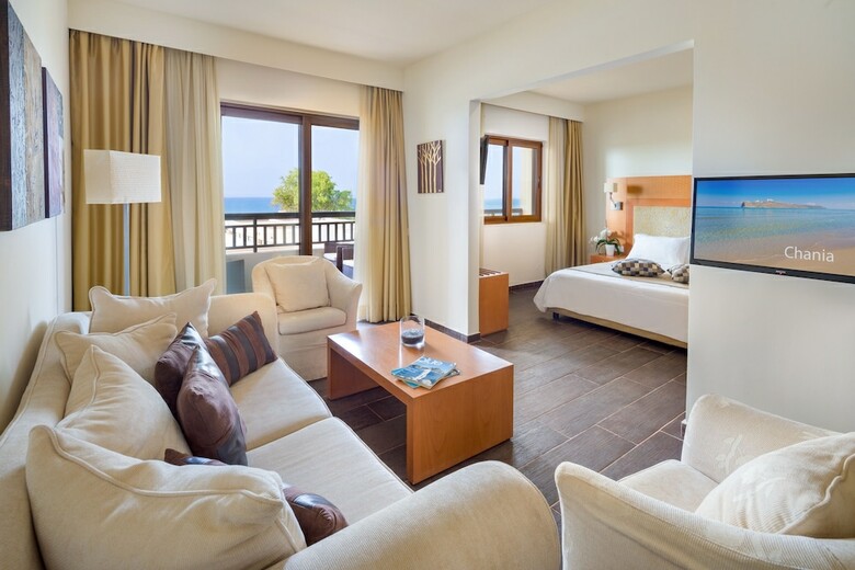 Asterion Hotel Suites & Spa