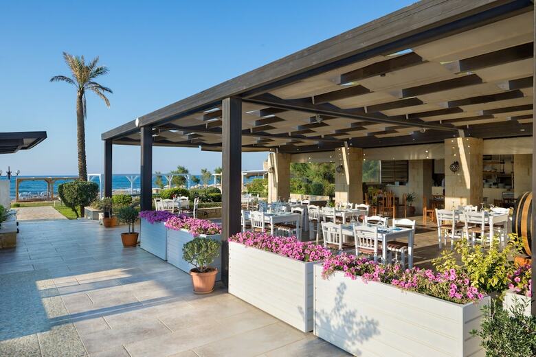 Asterion Hotel Suites & Spa
