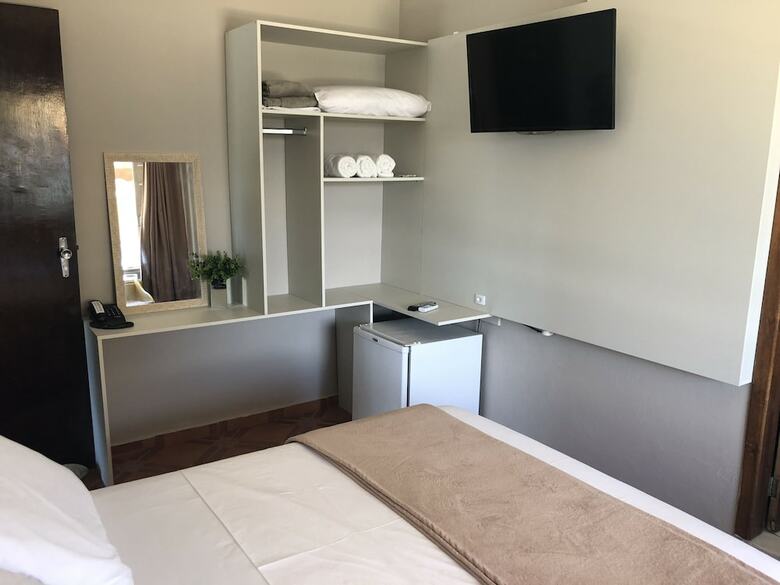 Hotel Lorimar