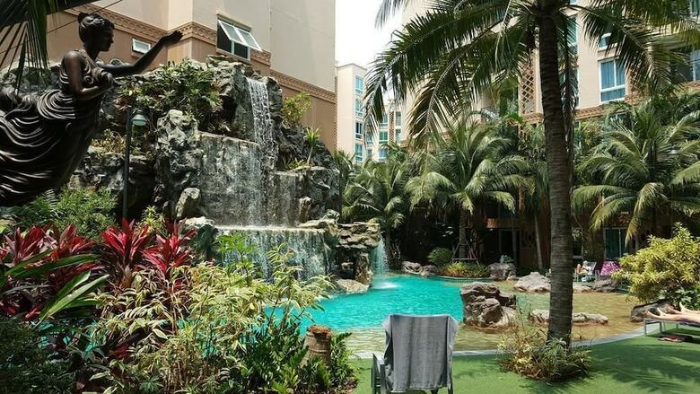 Aparthotel Atlantis Condo Resort Jomtien By Evt