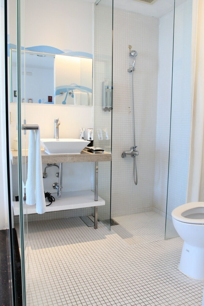 Hotel 85 Masstige