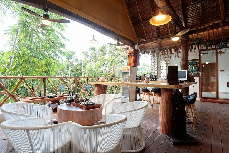 Hotel Beluu Sea View Resort