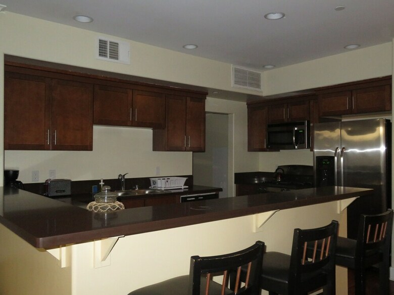 Apartamento 2 Bed / 2 Bath In Studio City
