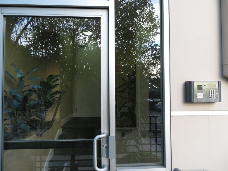 Apartamento 2 Bed / 2 Bath In Studio City