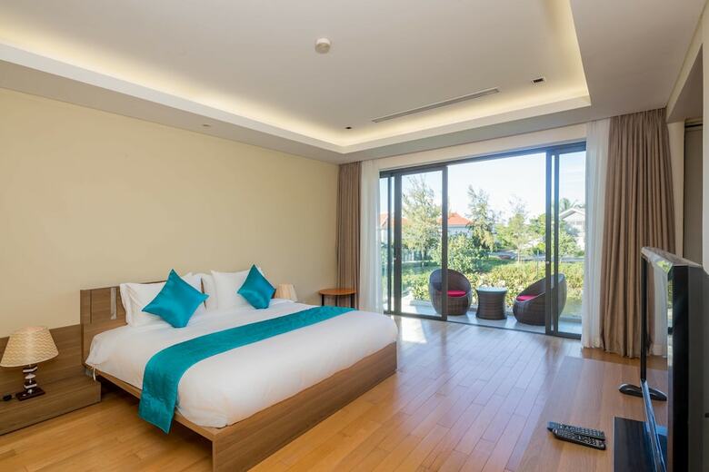Ocean Luxury Villas Danang