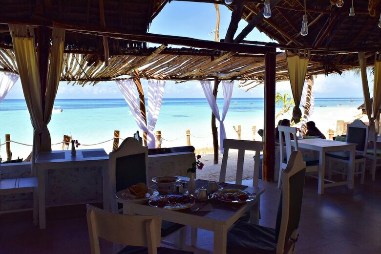 Hotel Aya Beach Bungalows
