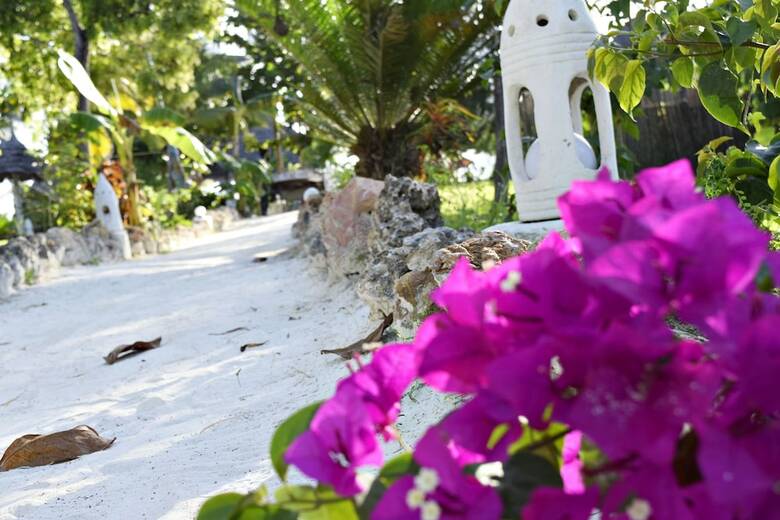 Hotel Aya Beach Bungalows