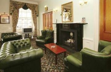 Cairn Hotel