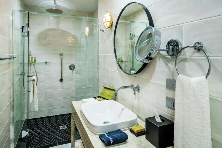 Hotel Doubletree By Hilton Wellington