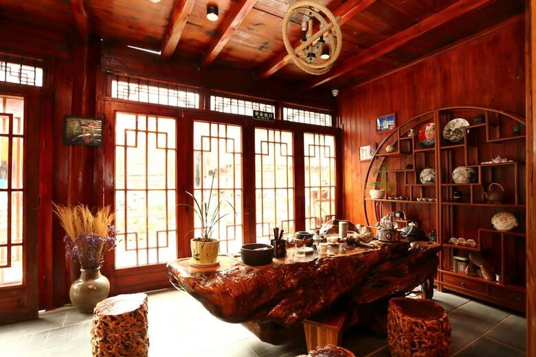 Posada Jomo Inn Liping Branch