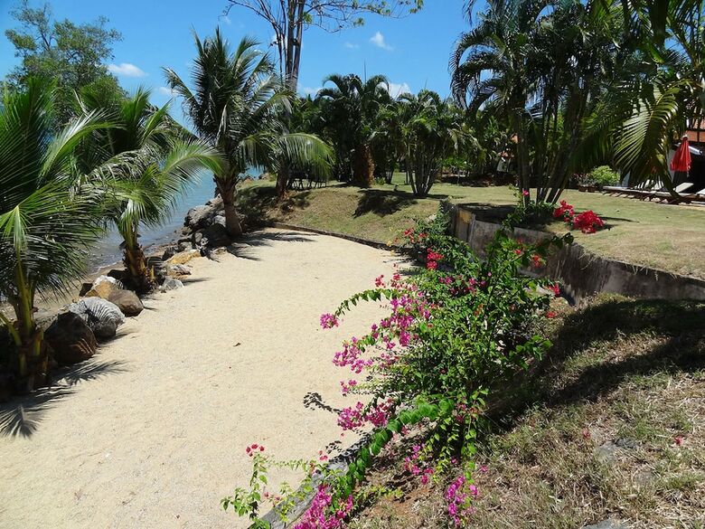 Kaleane Villa Resort