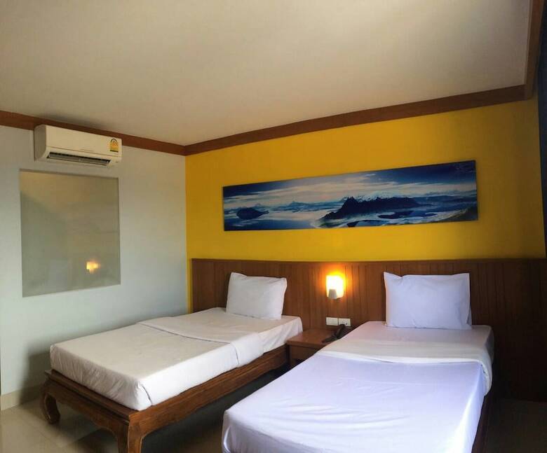K2 Budget Hotel At Airport