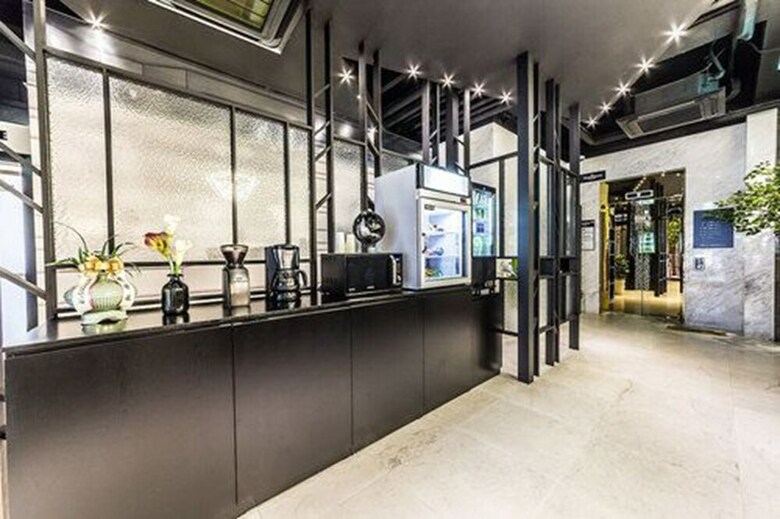 Hotel 9 In Dongdaemoon