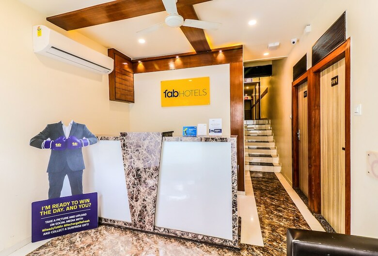 Fabhotel Hill Park Mumbai Airport