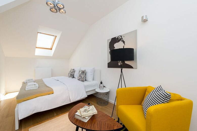 Empirent Boutique Apartments