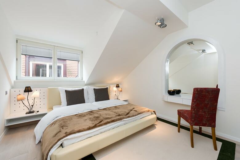 Empirent Boutique Apartments