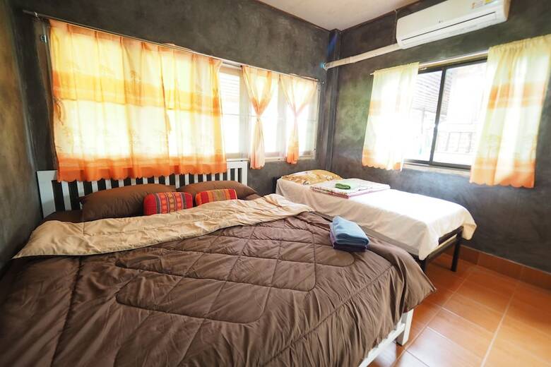 Hotel Ton Lang Homestay
