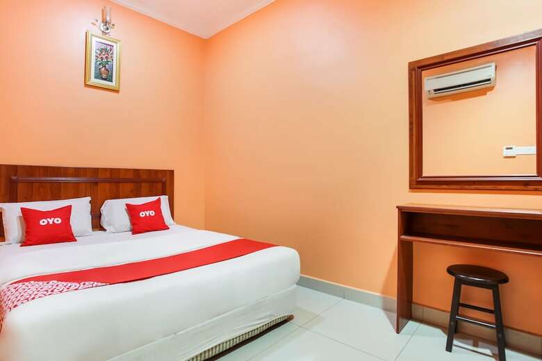 Oyo 89470 My Town Hotel