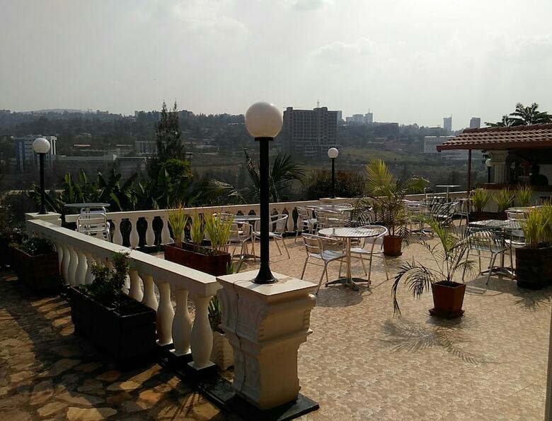 Hotel Hellenic And Greek Taverna